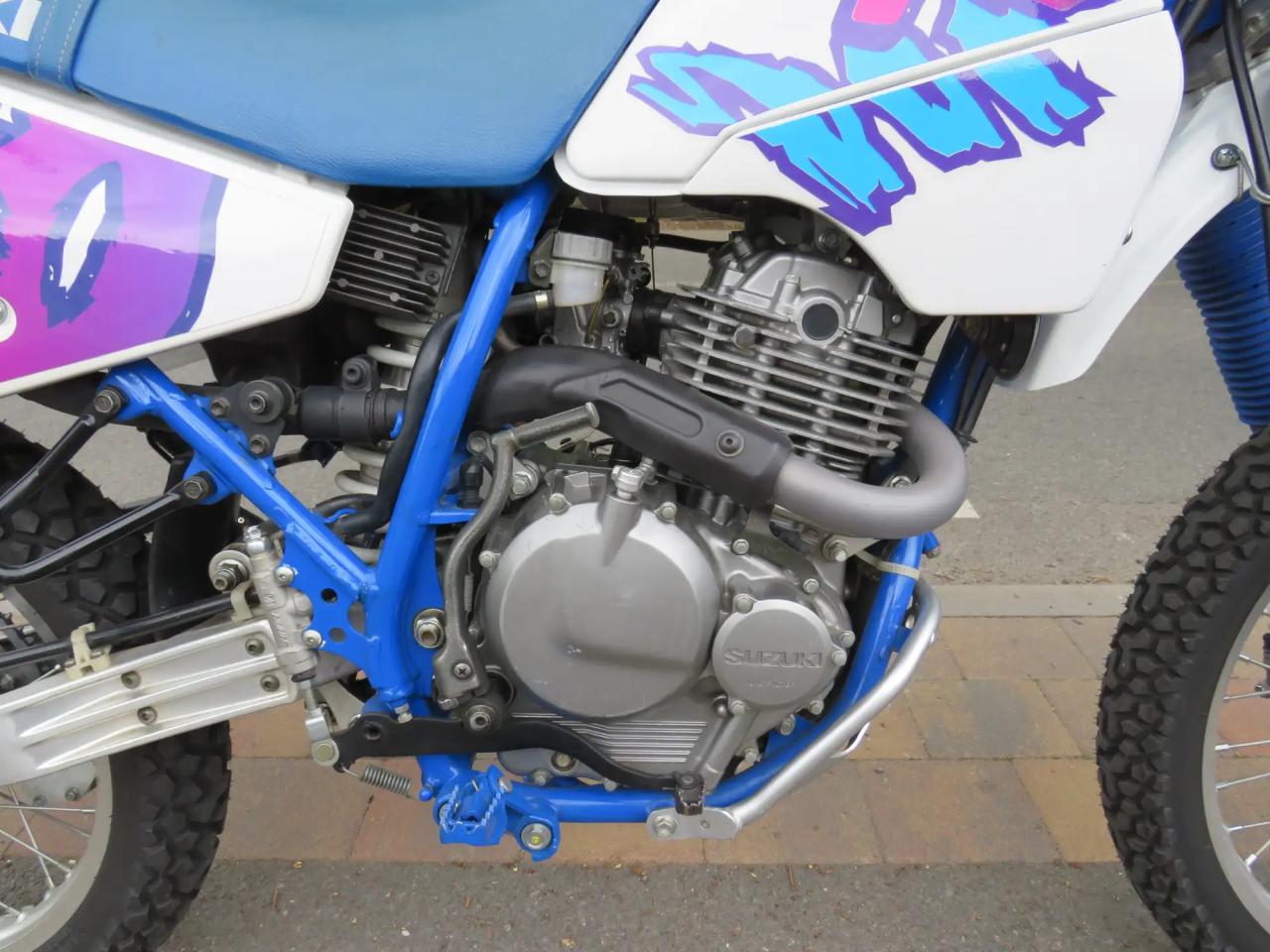 Suzuki DR350S