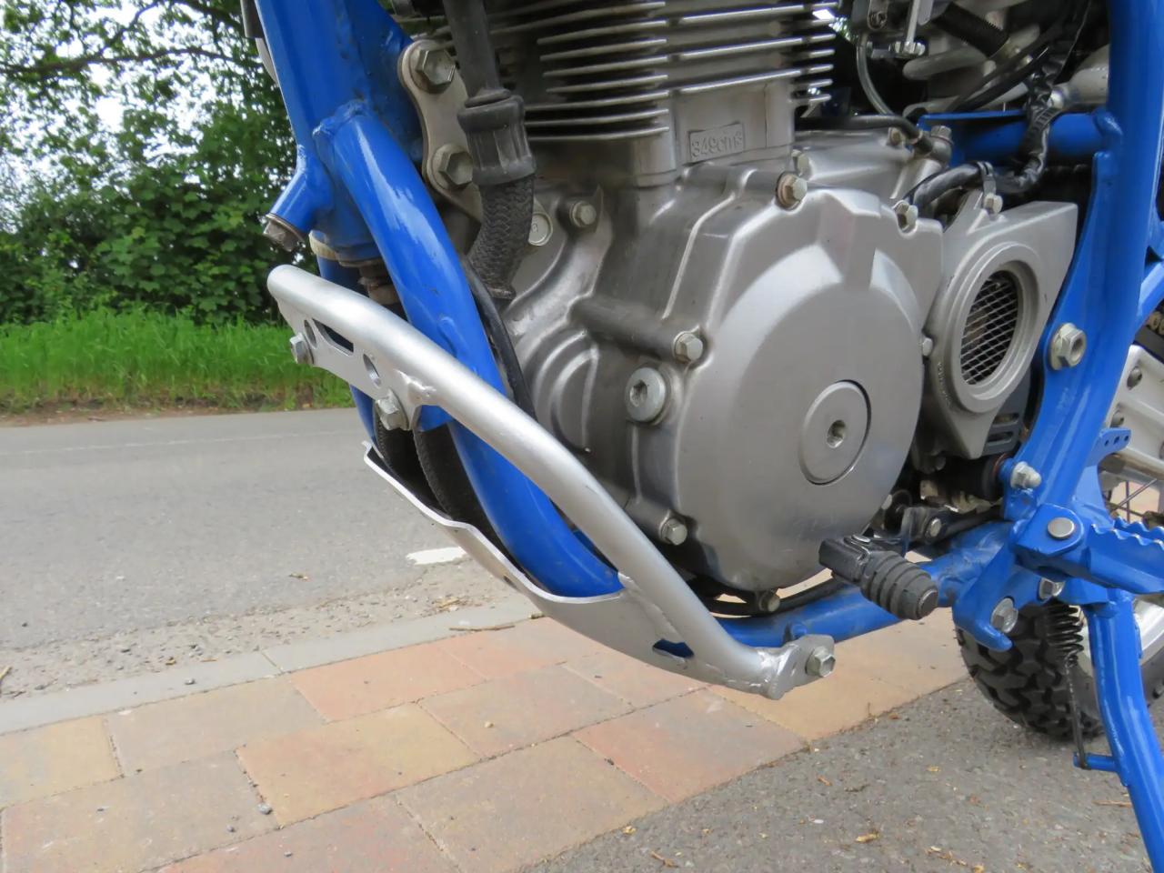 Suzuki DR350S