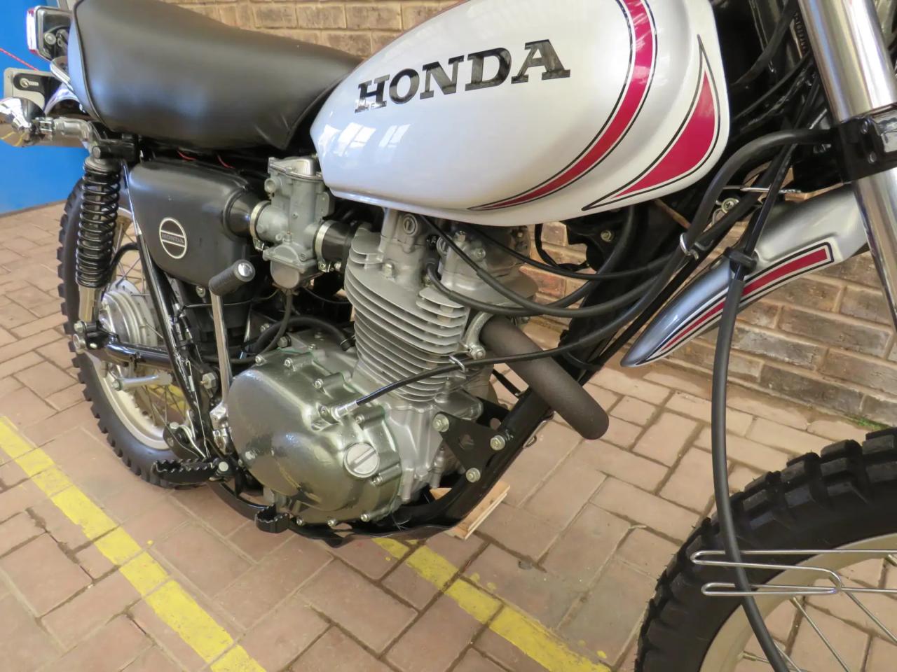 Honda XL250 K0 MOTOSPORT