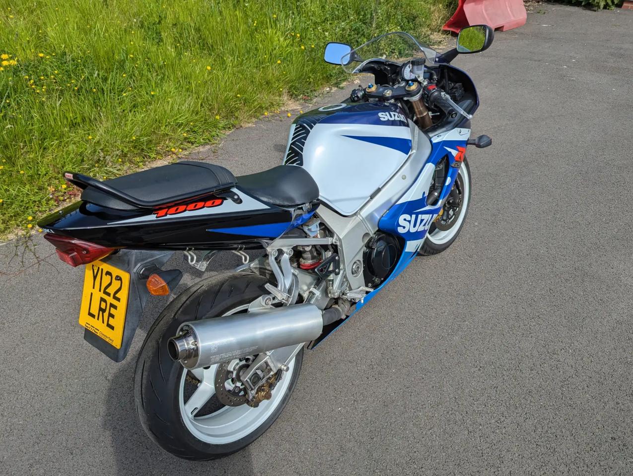 Suzuki GSXR 1000 K1