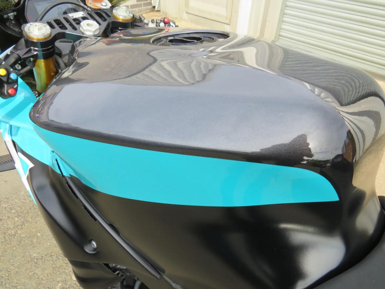 Yamaha YZF-R1 PETRONAS