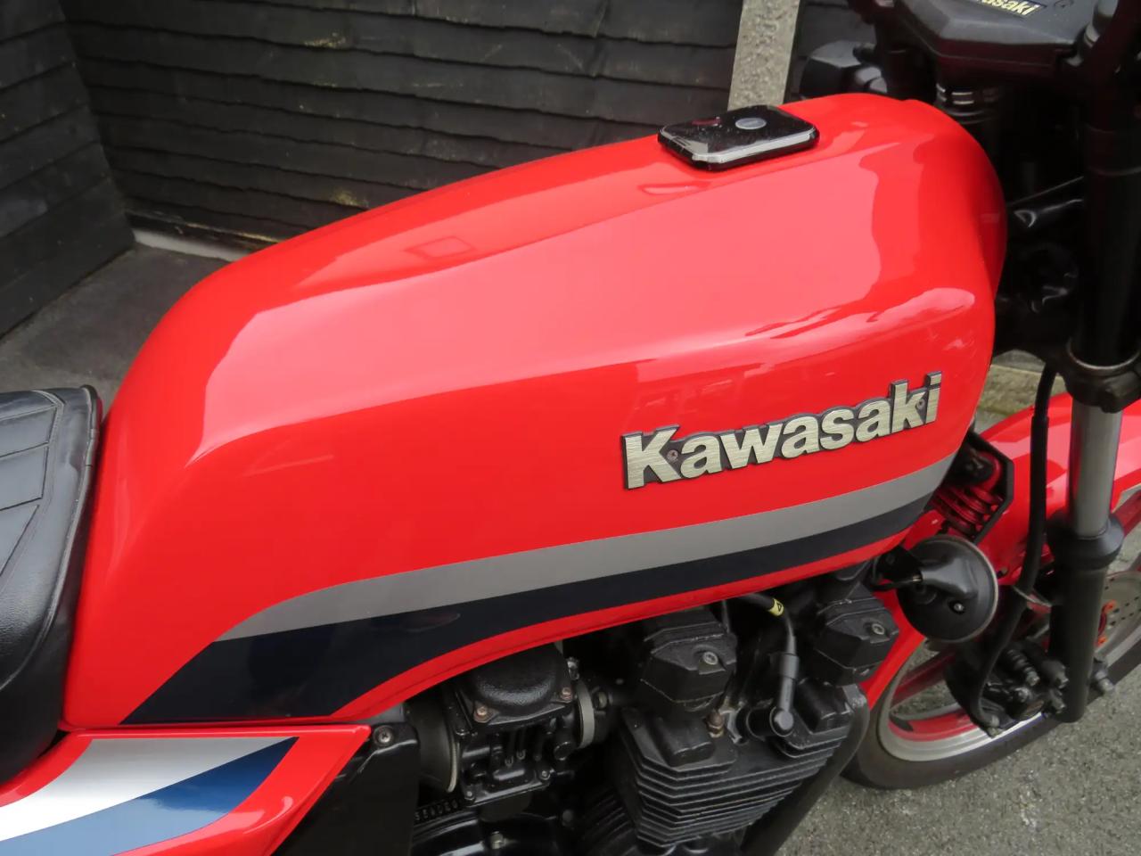 Kawasaki GPZ550-H1