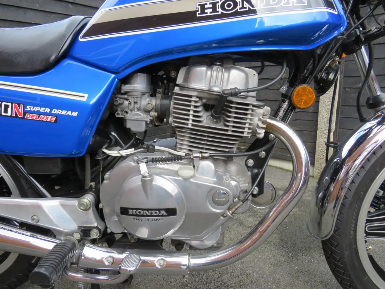 Honda CB250N-DB SUPER DREAM