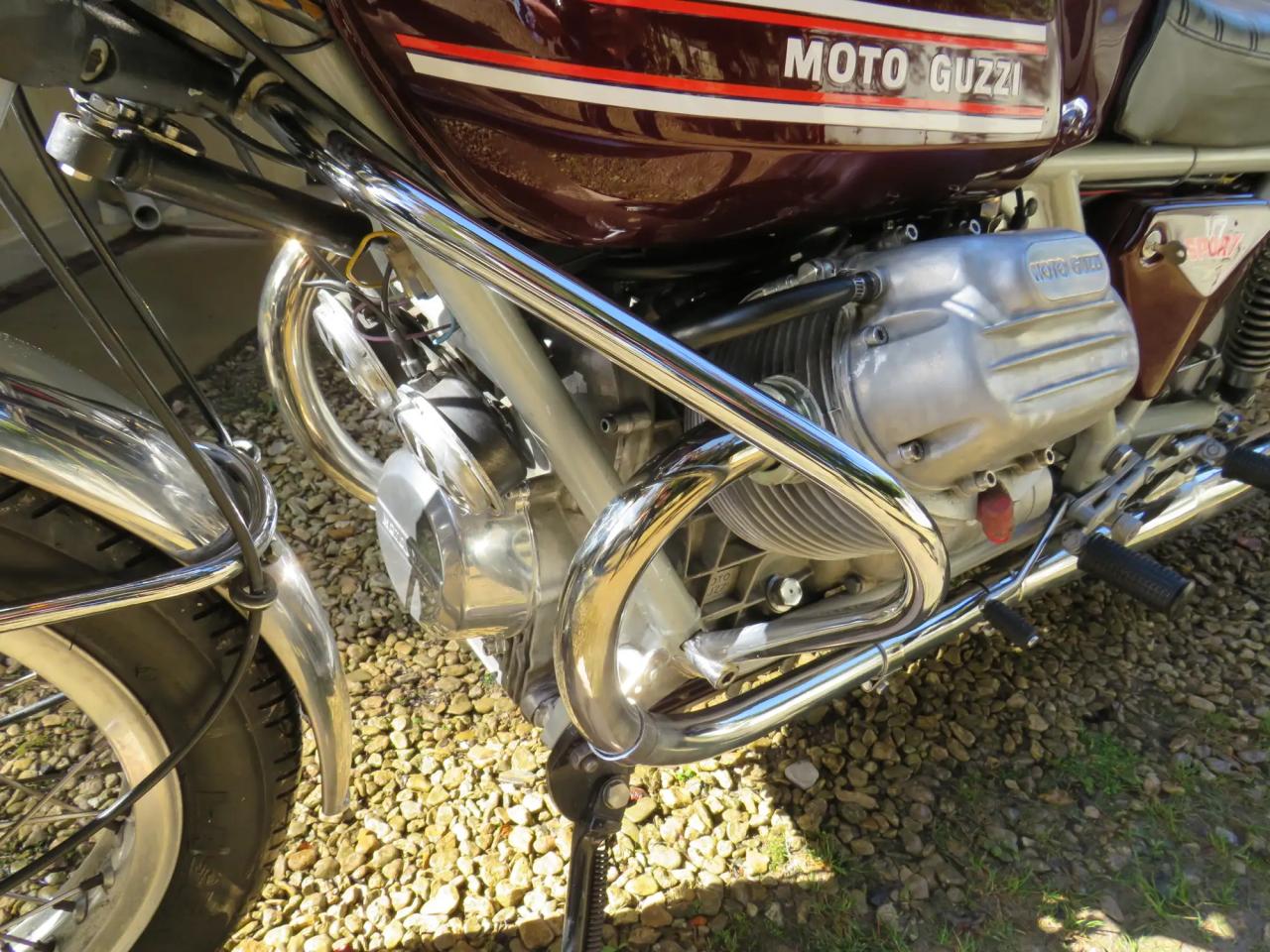 Moto Guzzi V7 Sport