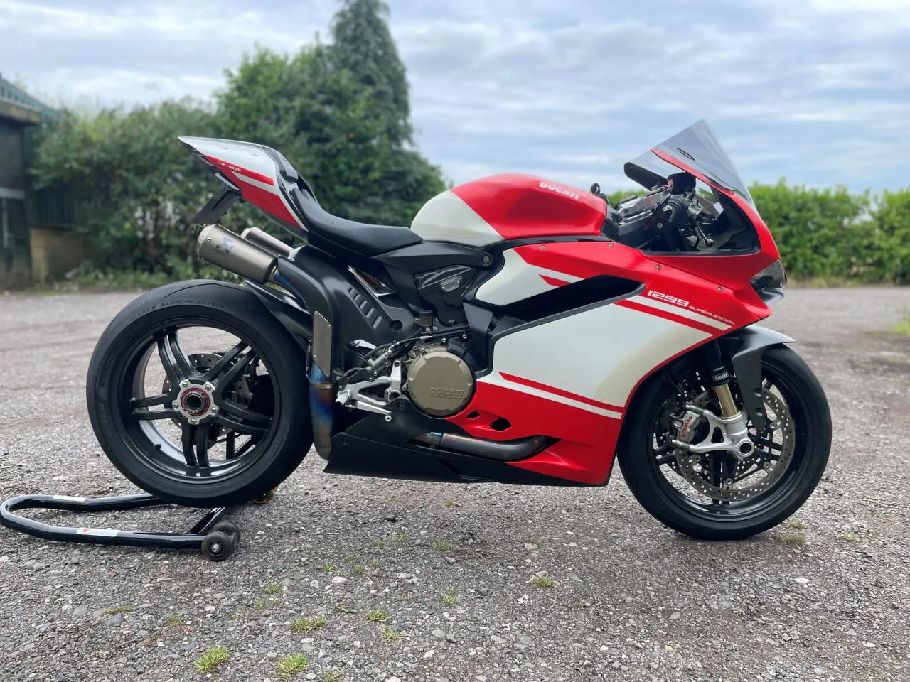 Ducati 1299 SUPERLEGGERA