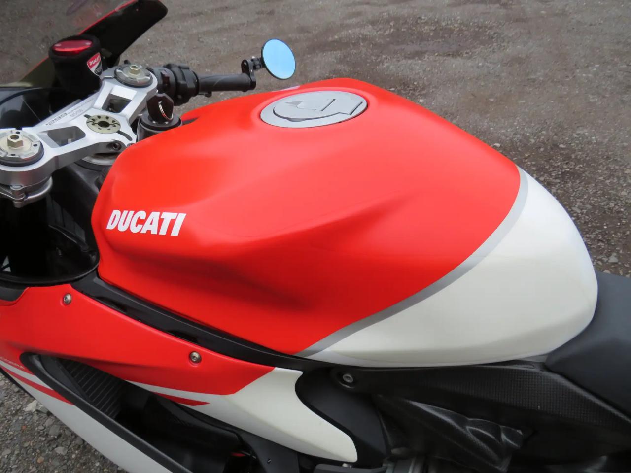 Ducati 1299 SUPERLEGGERA