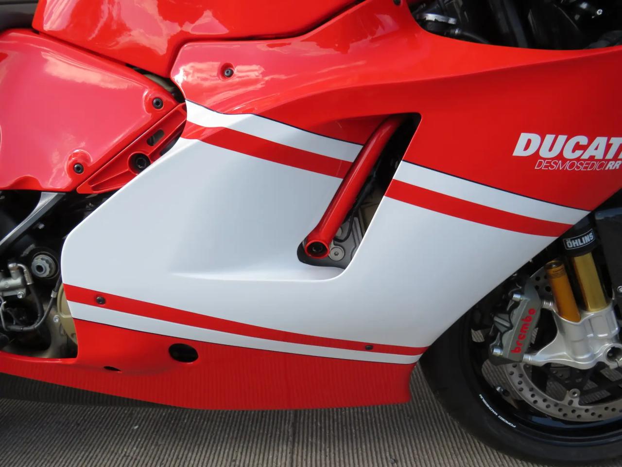 Ducati DESMOSEDICI RR