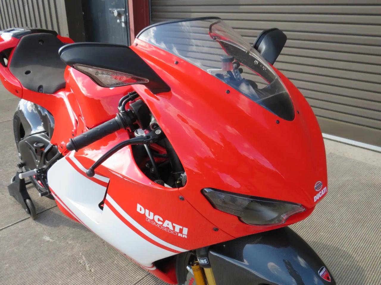 Ducati DESMOSEDICI RR