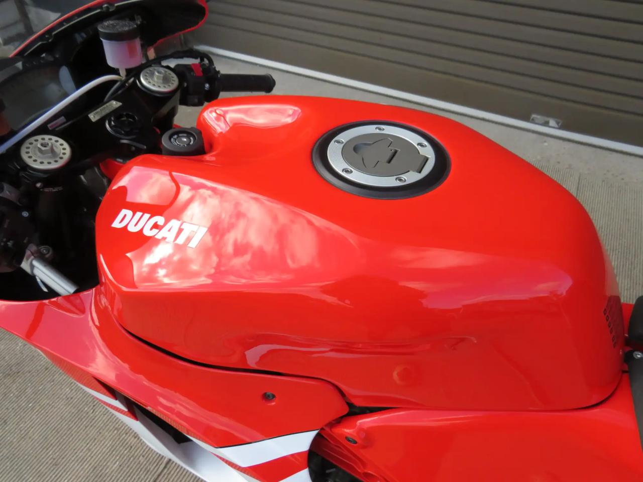 Ducati DESMOSEDICI RR