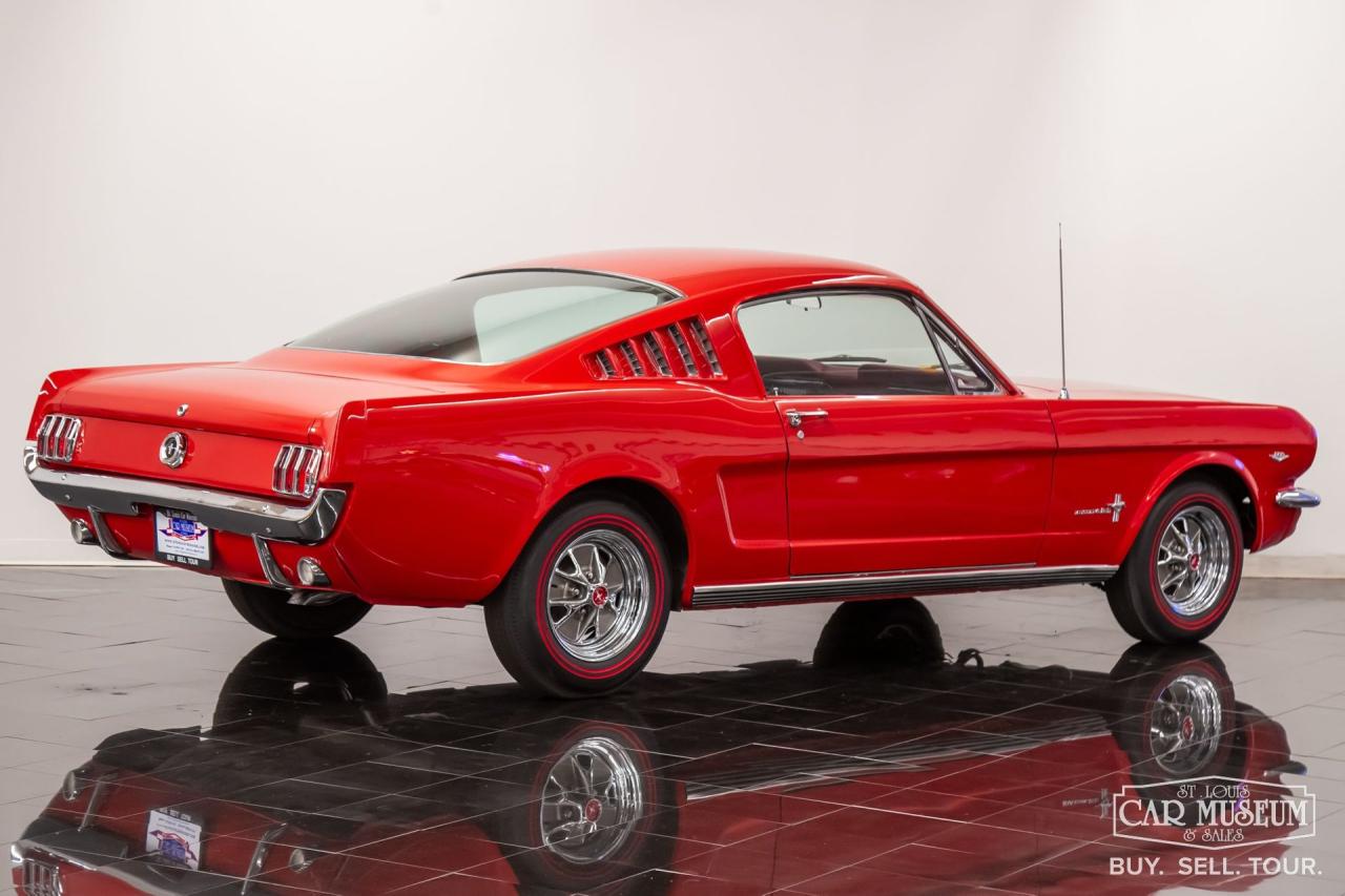 1965 Ford Mustang Fastback