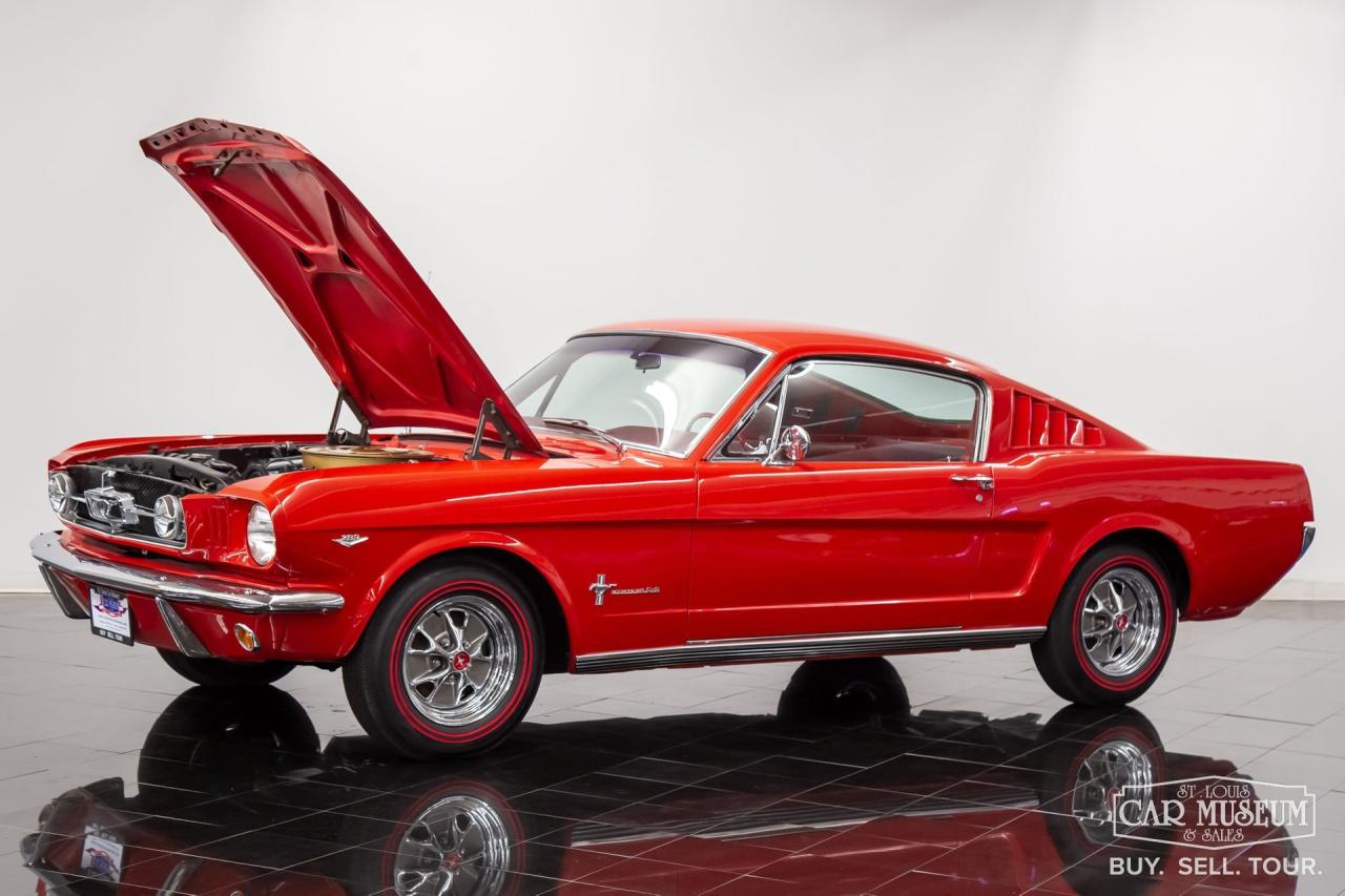 1965 Ford Mustang Fastback