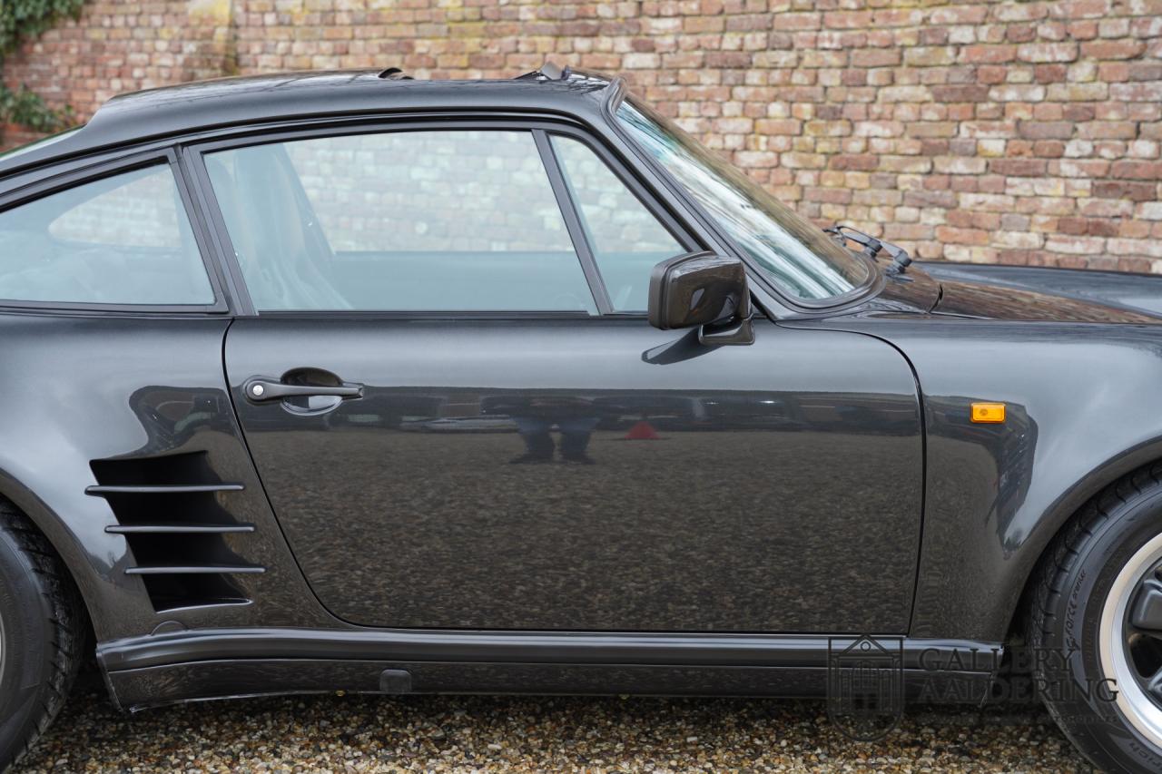 1983 Porsche 930 3.3 Turbo S specifications