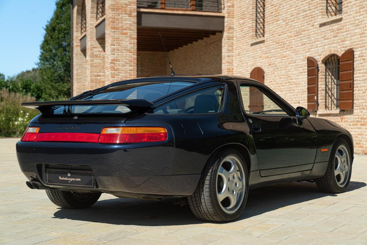 1992 Porsche 928 GTS