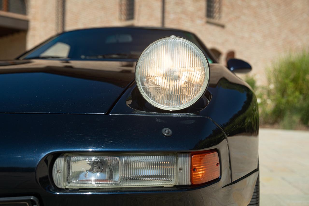 1992 Porsche 928 GTS