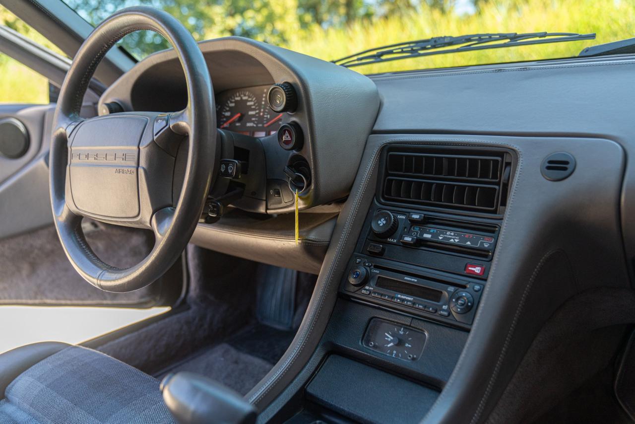 1992 Porsche 928 GTS