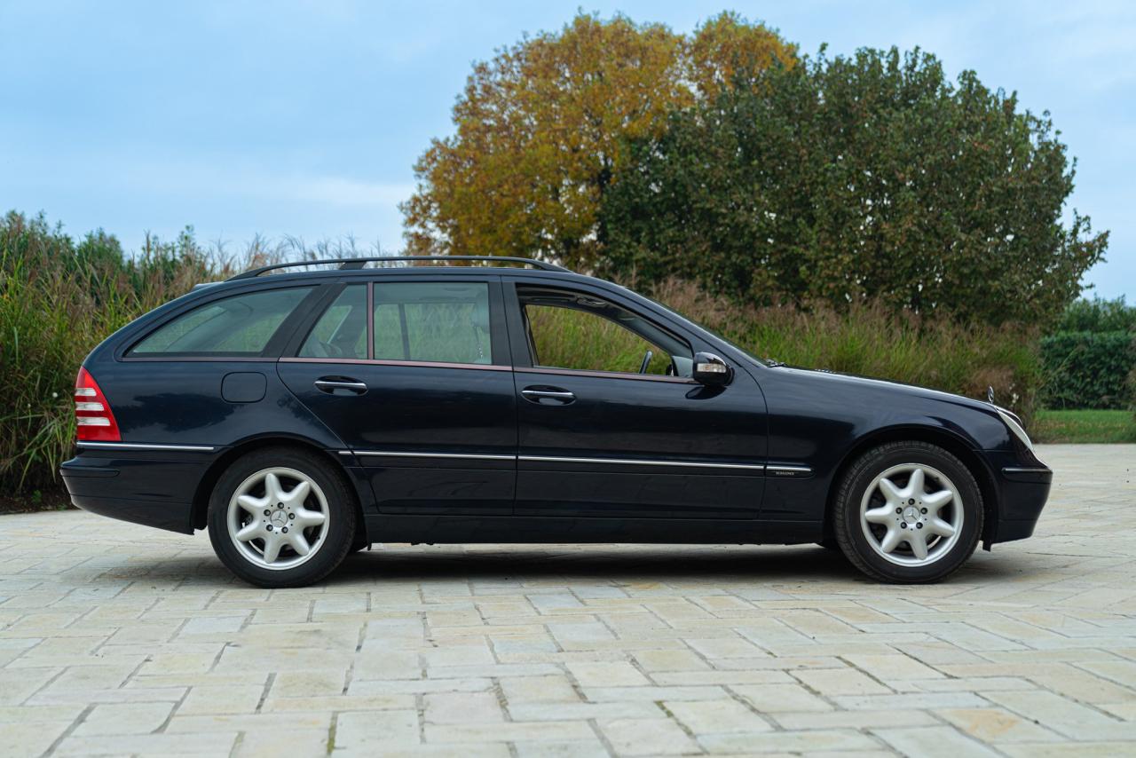 2001 Mercedes - Benz C 320