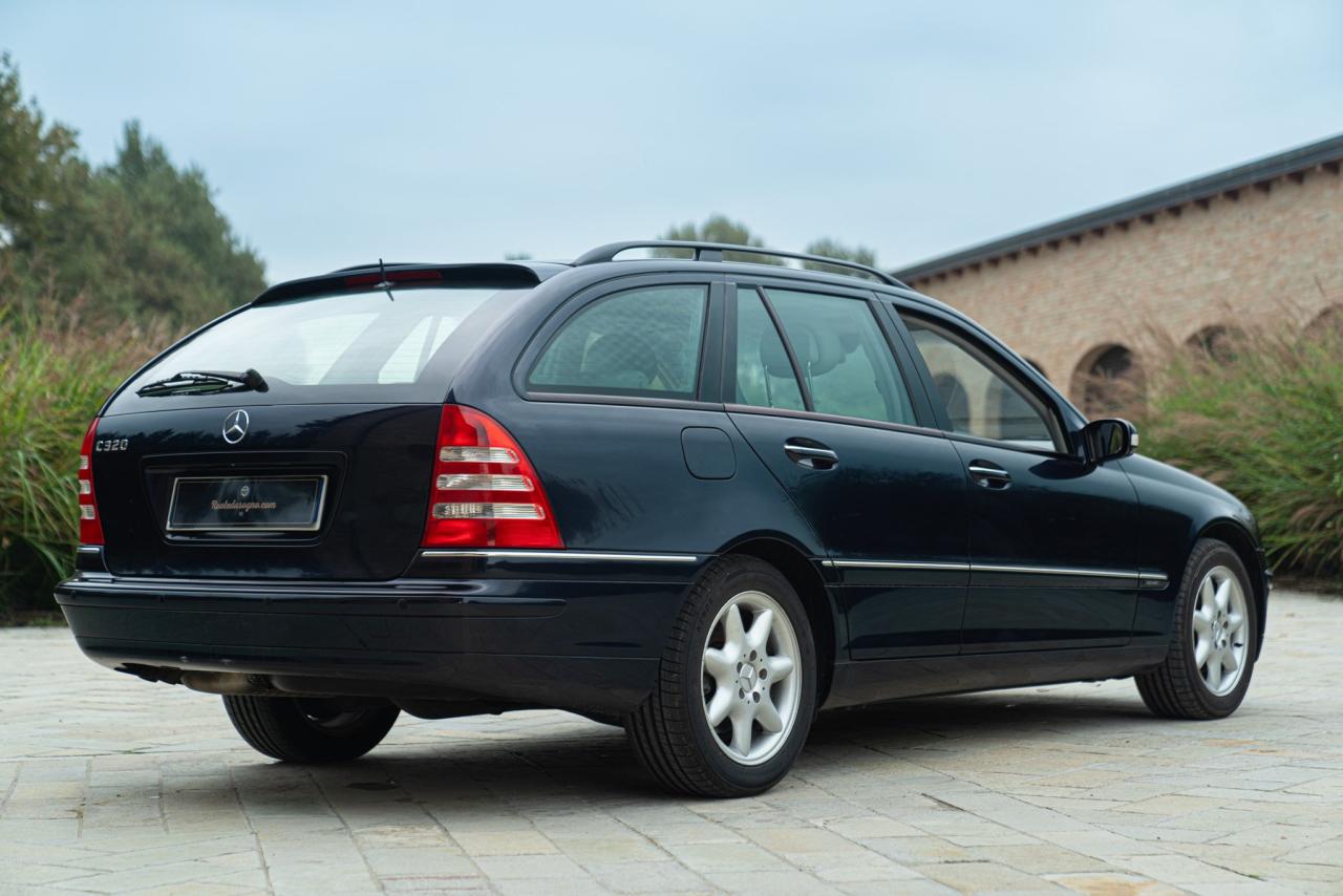 2001 Mercedes - Benz C 320