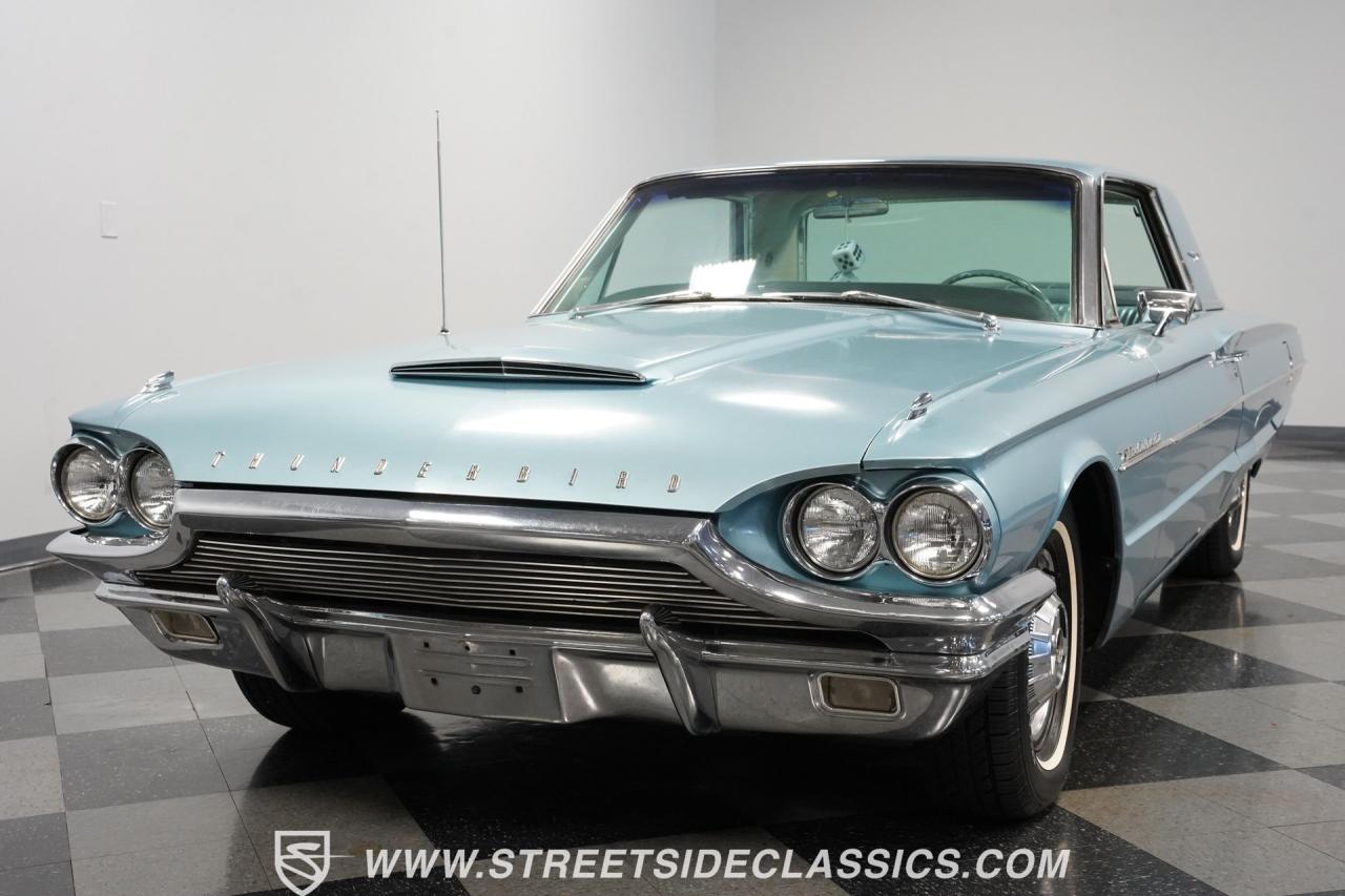 1964 Ford Thunderbird