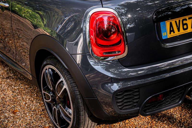 2017 BMW MINI JCW 6 SPEED TIPTRONIC