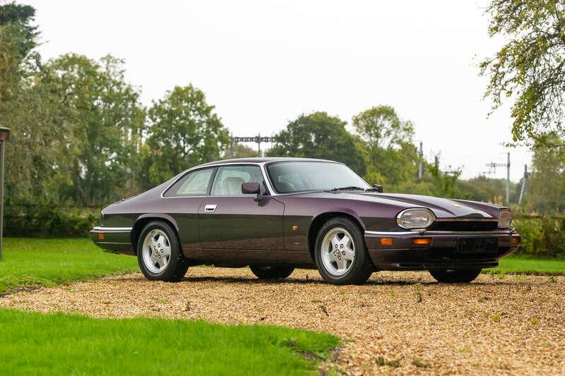 1993 Jaguar XJS V12 6.0-LITRE INSIGNIA COUP&Eacute;