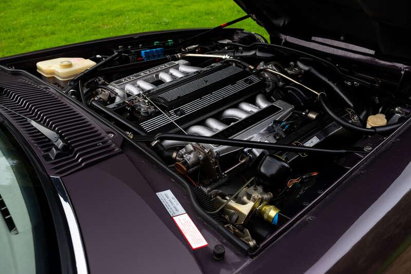 1993 Jaguar XJS V12 6.0-LITRE INSIGNIA COUP&Eacute;