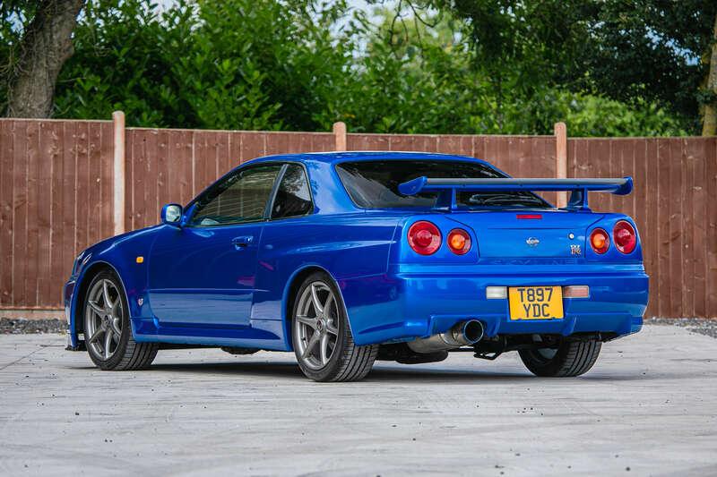 1999 Nissan SKYLINE R34 GT-R