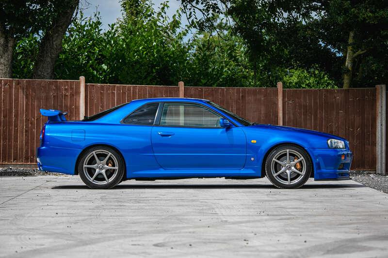 1999 Nissan SKYLINE R34 GT-R