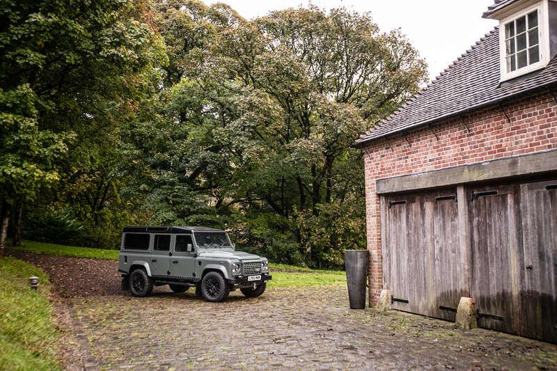 2011 Land Rover DEFENDER 110 V8