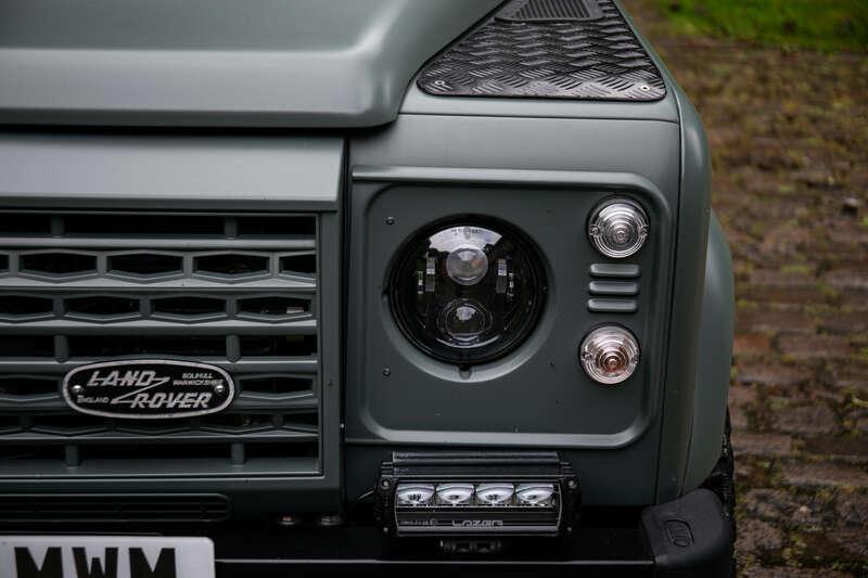 2011 Land Rover DEFENDER 110 V8