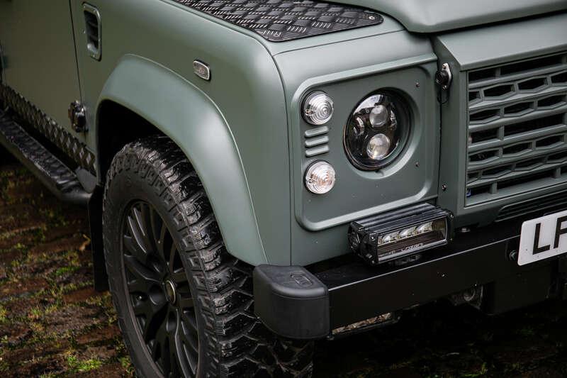 2011 Land Rover DEFENDER 110 V8