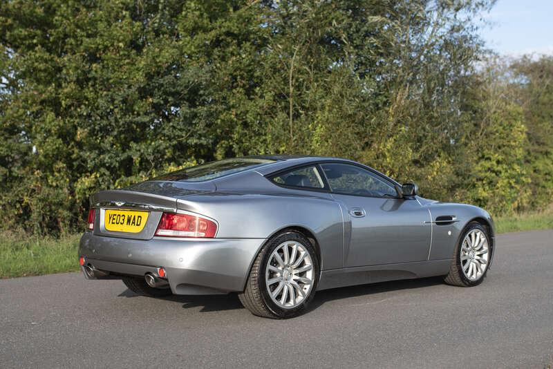 2003 Aston Martin V12 VANQUISH