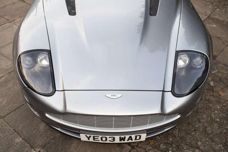 2003 Aston Martin V12 VANQUISH