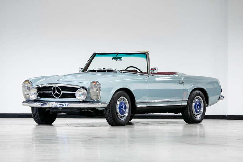 1966 Mercedes - Benz 230SL