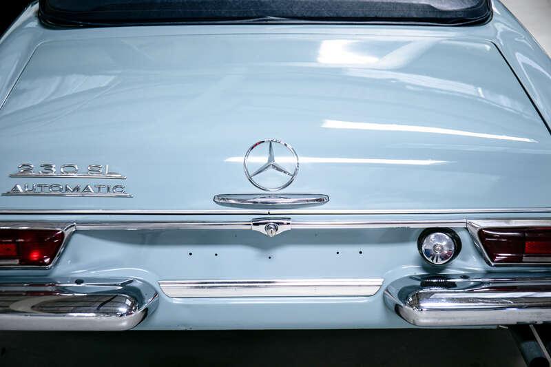 1966 Mercedes - Benz 230SL