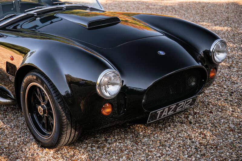 2001 AC COBRA 212 S/C