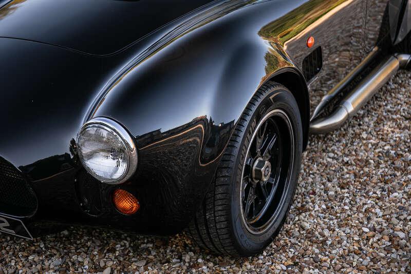 2001 AC COBRA 212 S/C