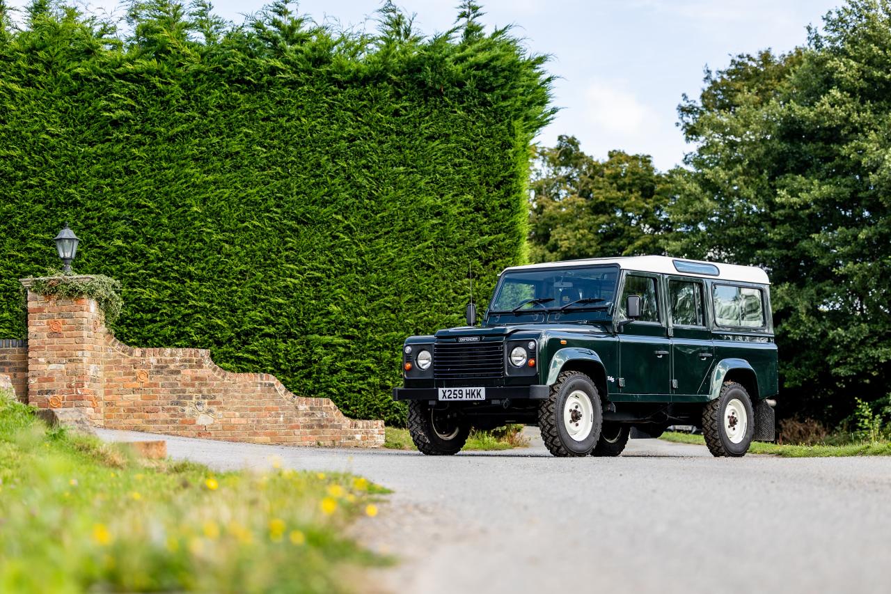 2000 Land Rover Defender 110 County TD5