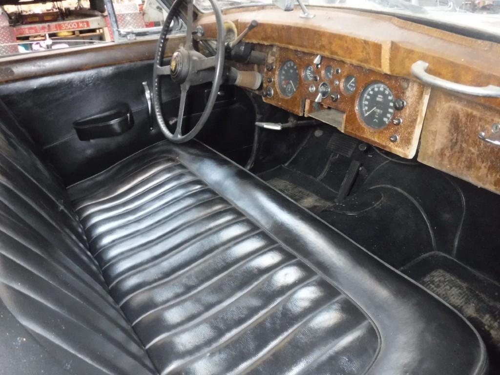 1957 Jaguar MK8 to restore