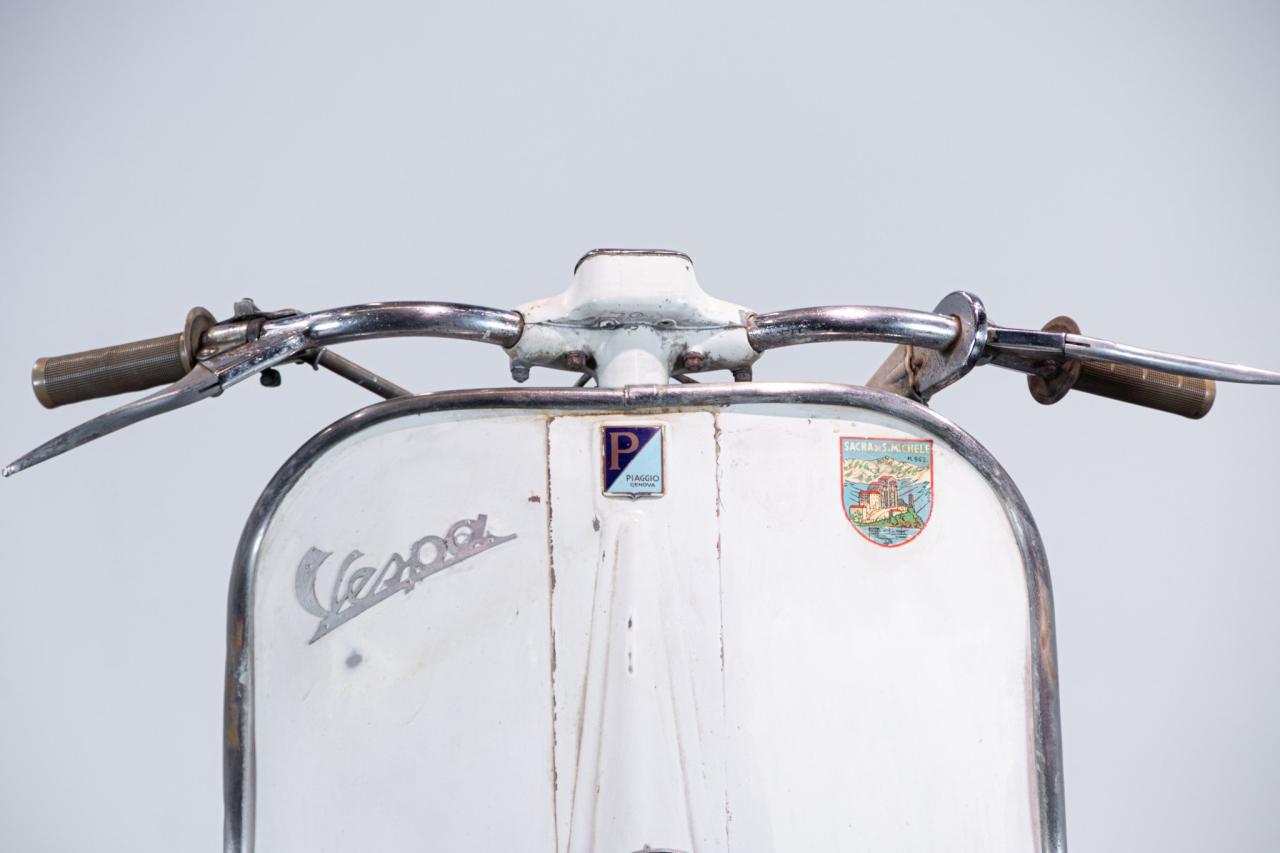 1954 Piaggio VESPA 125 FARO BASSO