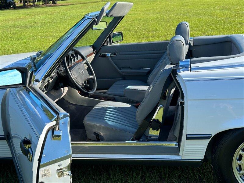 1987 Mercedes - Benz SL-Class