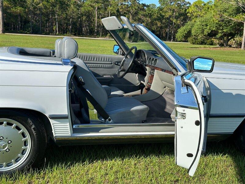 1987 Mercedes - Benz SL-Class