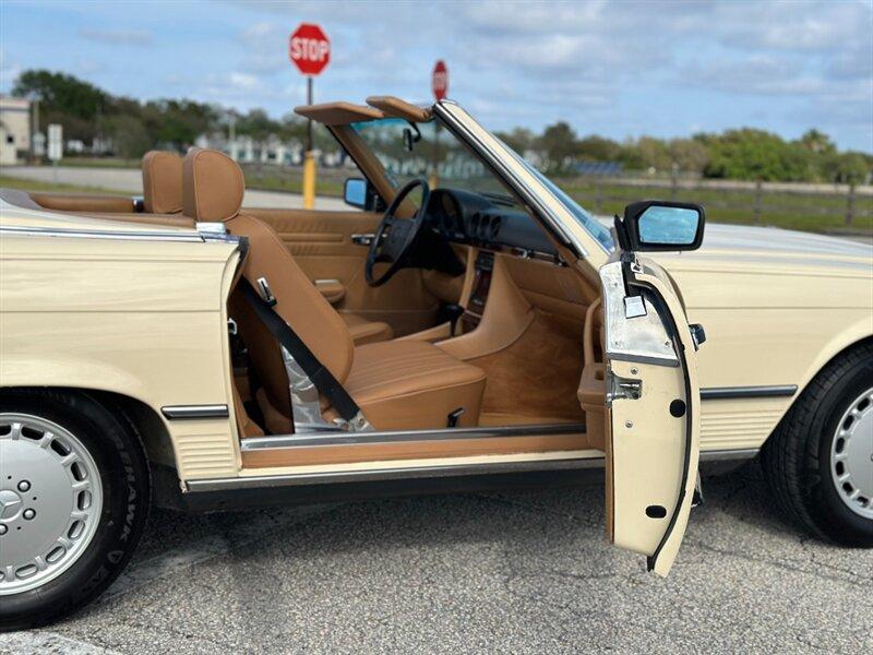 1987 Mercedes - Benz SL-Class