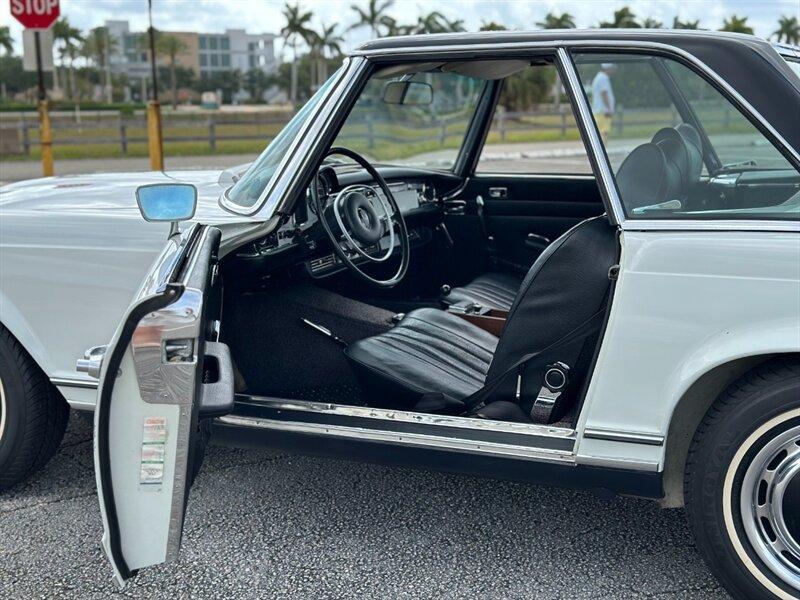 1971 Mercedes - Benz 280SL