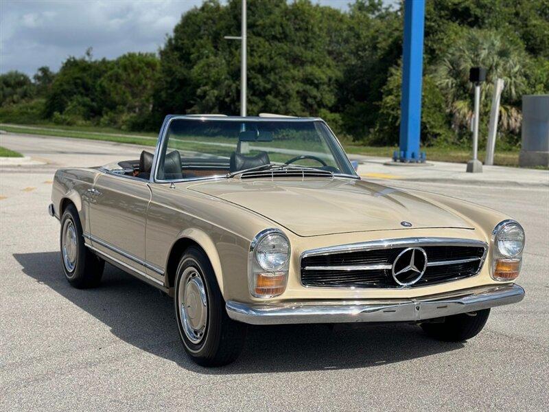 1968 Mercedes - Benz 280SL