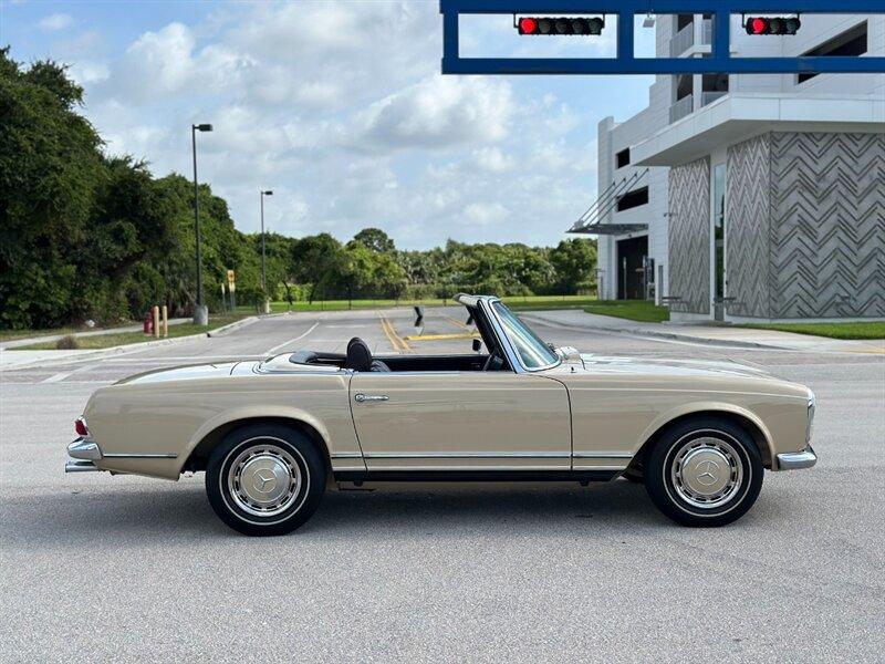 1968 Mercedes - Benz 280SL