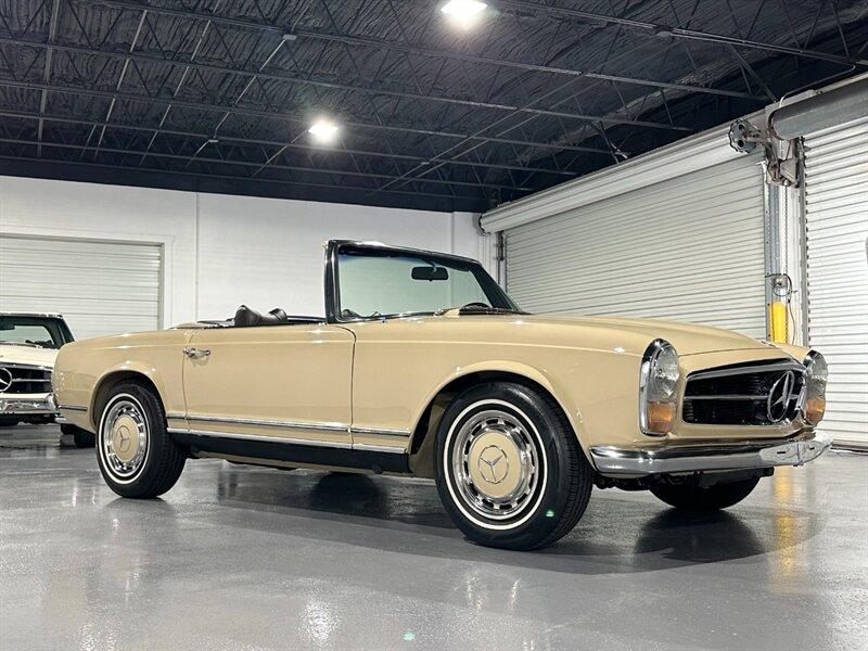 1968 Mercedes - Benz 280SL