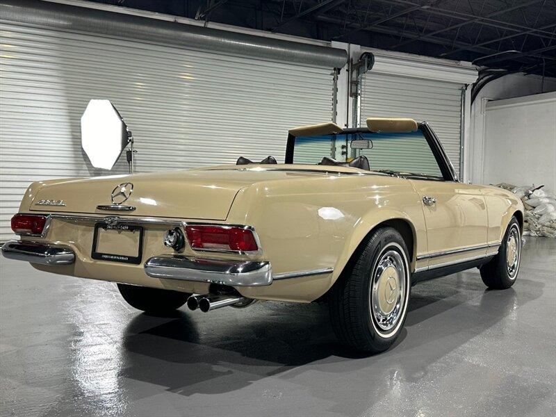 1968 Mercedes - Benz 280SL