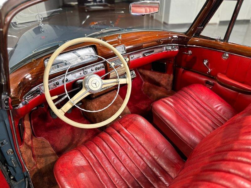 1958 Mercedes - Benz 220S