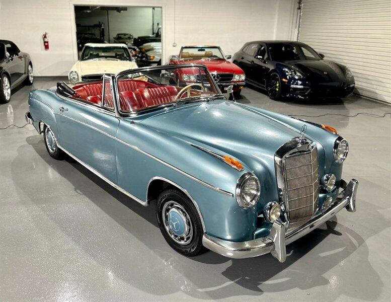 1958 Mercedes - Benz 220S