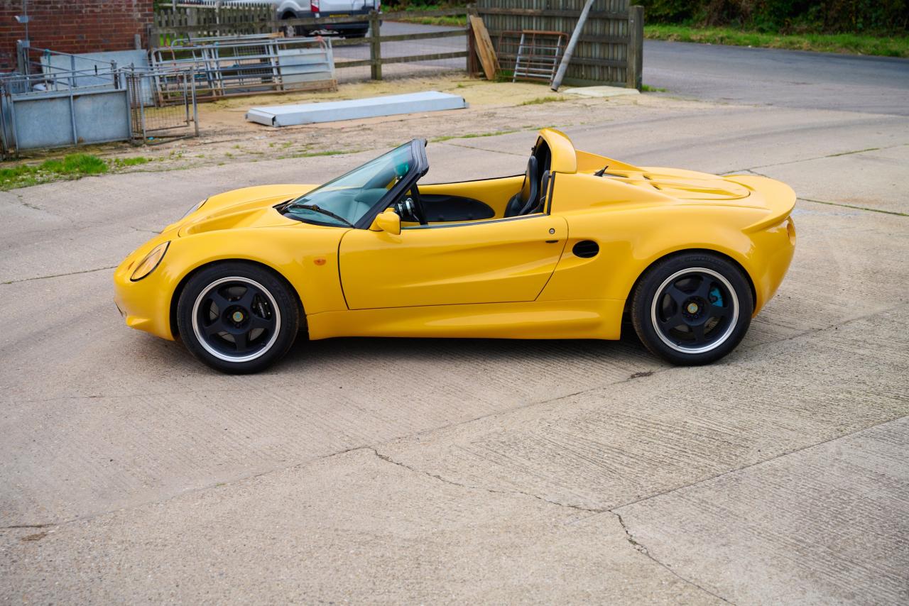 1998 Lotus Elise